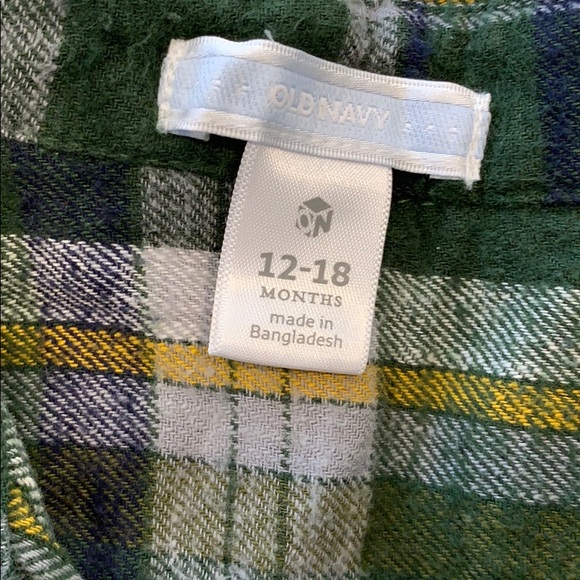 Boys long sleeve button down shirt size 12-18 mo - Picture 2 of 2